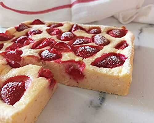 Strawberry Semolina Cake