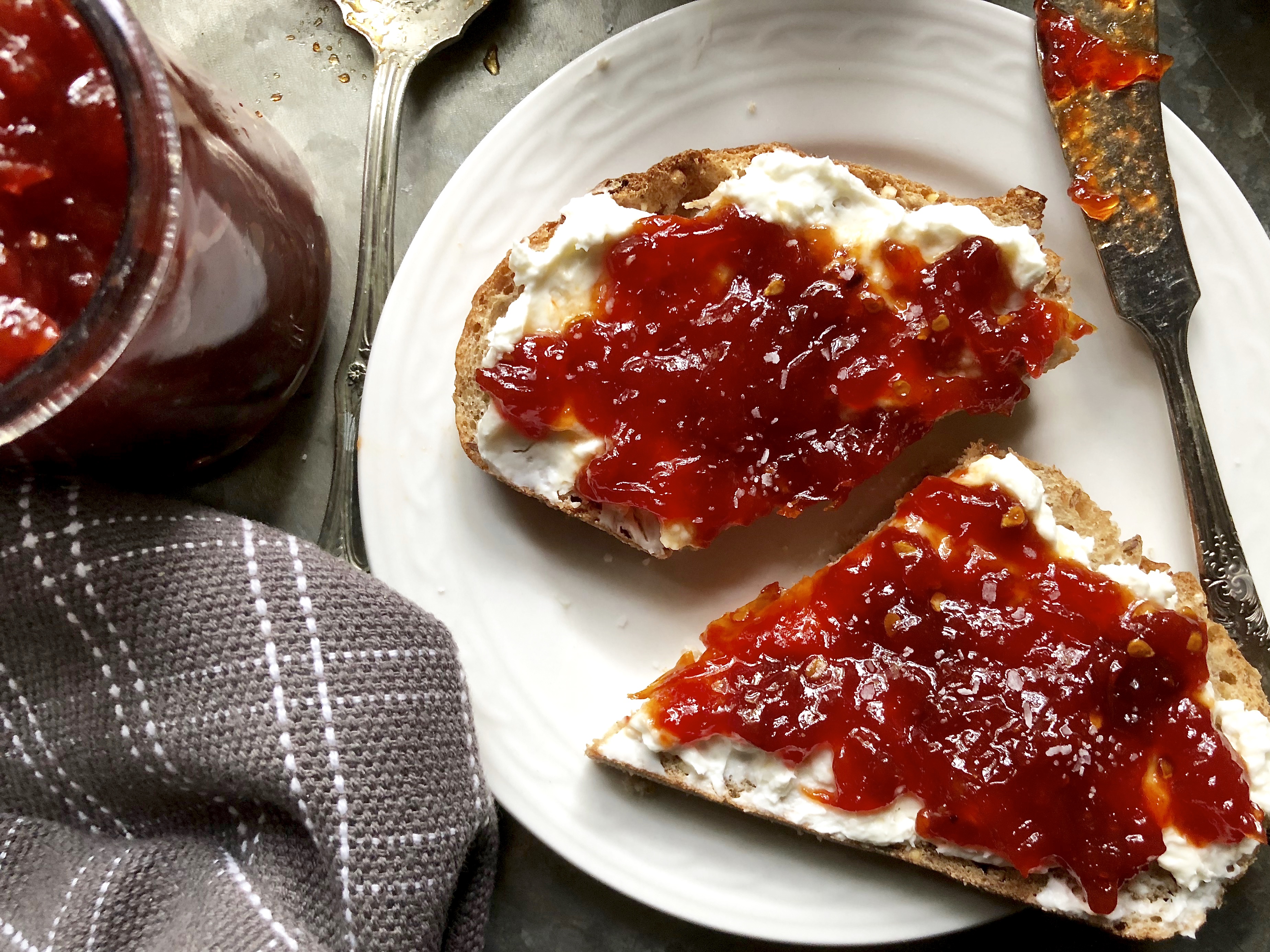 Slow roasted tomato jam