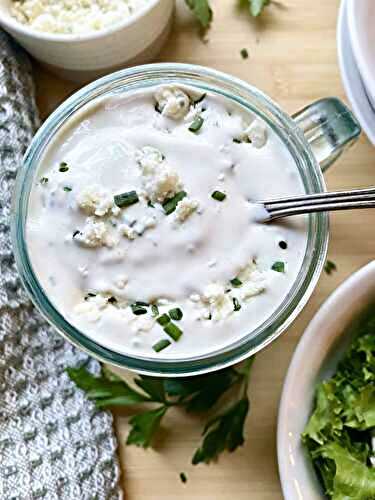 Homemade chunky blue cheese dressing