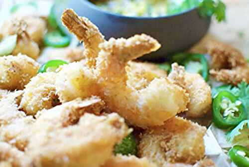 Coconut shrimp with mango dip