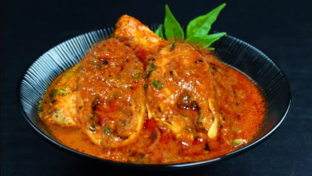 Nanjil Nattu Meen Kuzhambu (Nanjil Fish Curry)