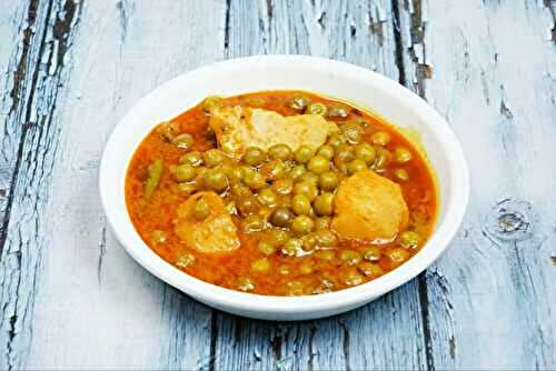 Potato and Green Pea Curry