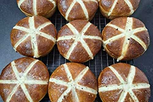 Hot Cross Buns
