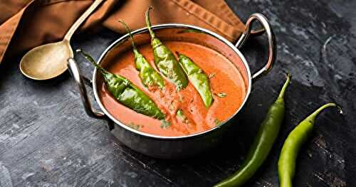 Hyderabadi Mirchi Ka Salan (Hyderabad Green Chilli Curry)