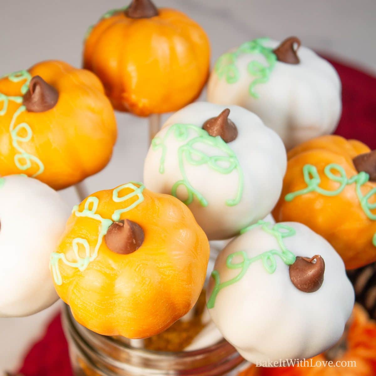 Pumpkin Cake Pops