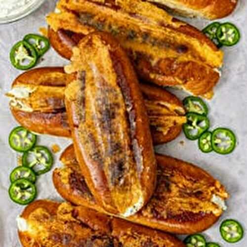Jalapeno Popper Hot Dogs