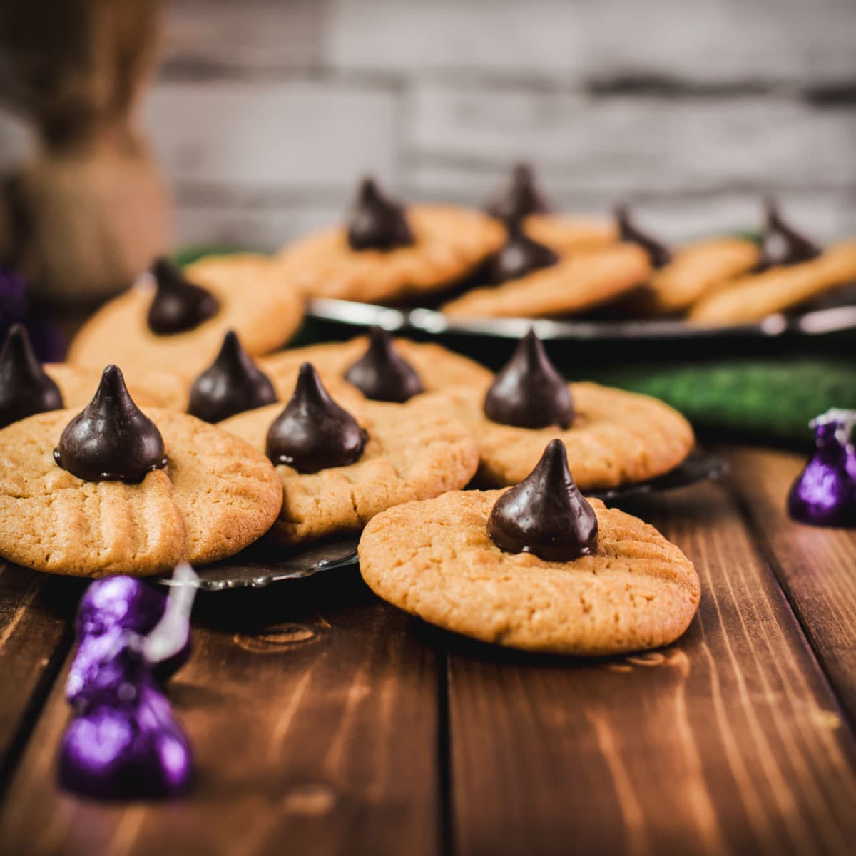 Easy Peanut Butter Blossoms