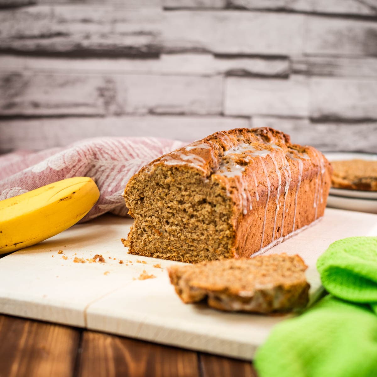 Brown Sugar Banana Nut Bread Recipe