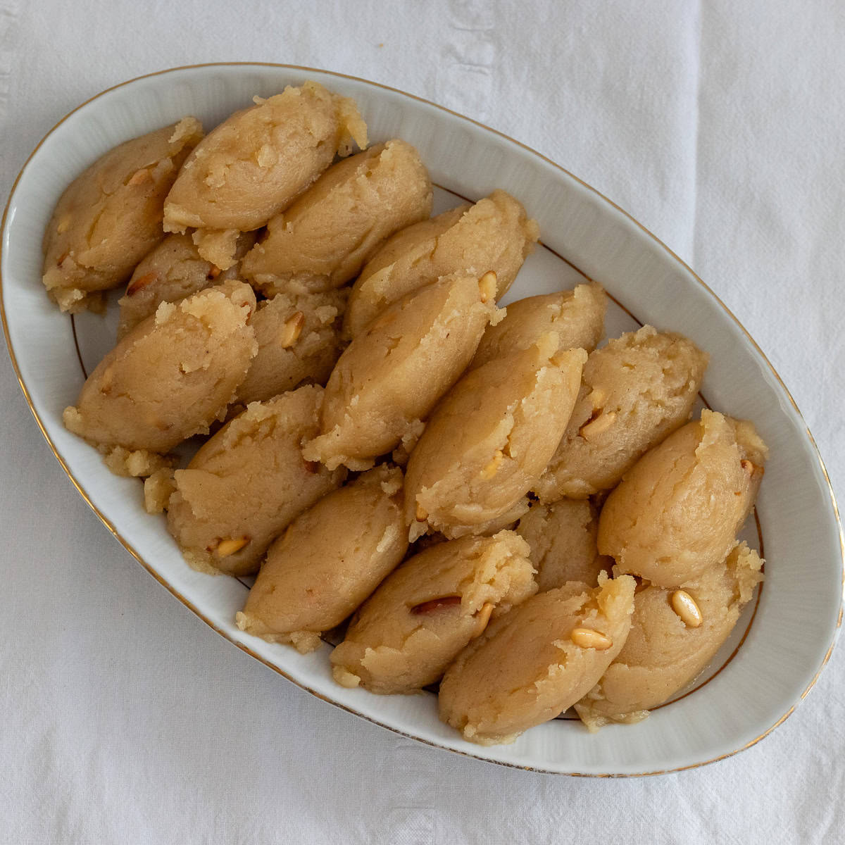 Un Helvası - Turkish Flour Halva