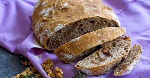 No-Knead Walnut-Rosemary Bread - easy, healthy