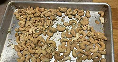 Rosemary Cashews