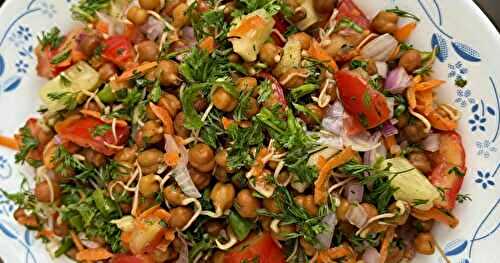 SPROUTED KALA CHANA SALAD