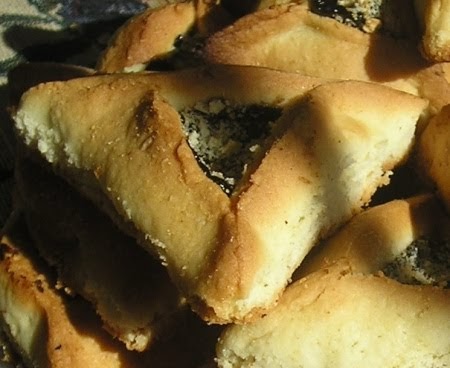 Hamantashen with orange juice