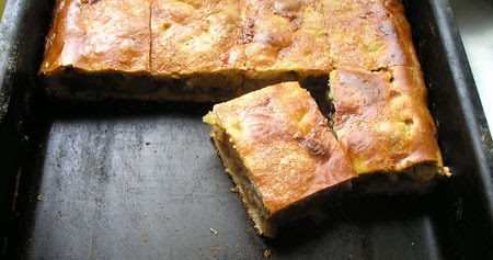 Hungarian style apple-pie bars