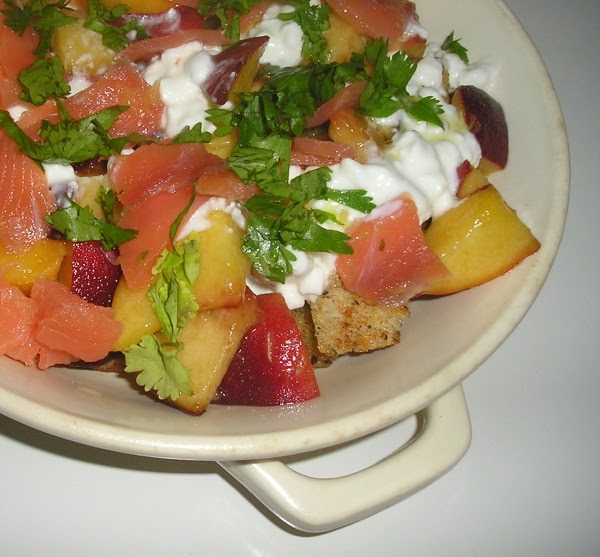 Fruity Breakfast Bowl with Salmon, Croutons, and Lox 