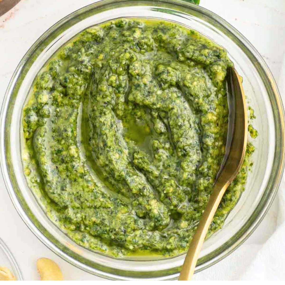 Easy Vegan Cashew Pesto (without Pine Nuts)