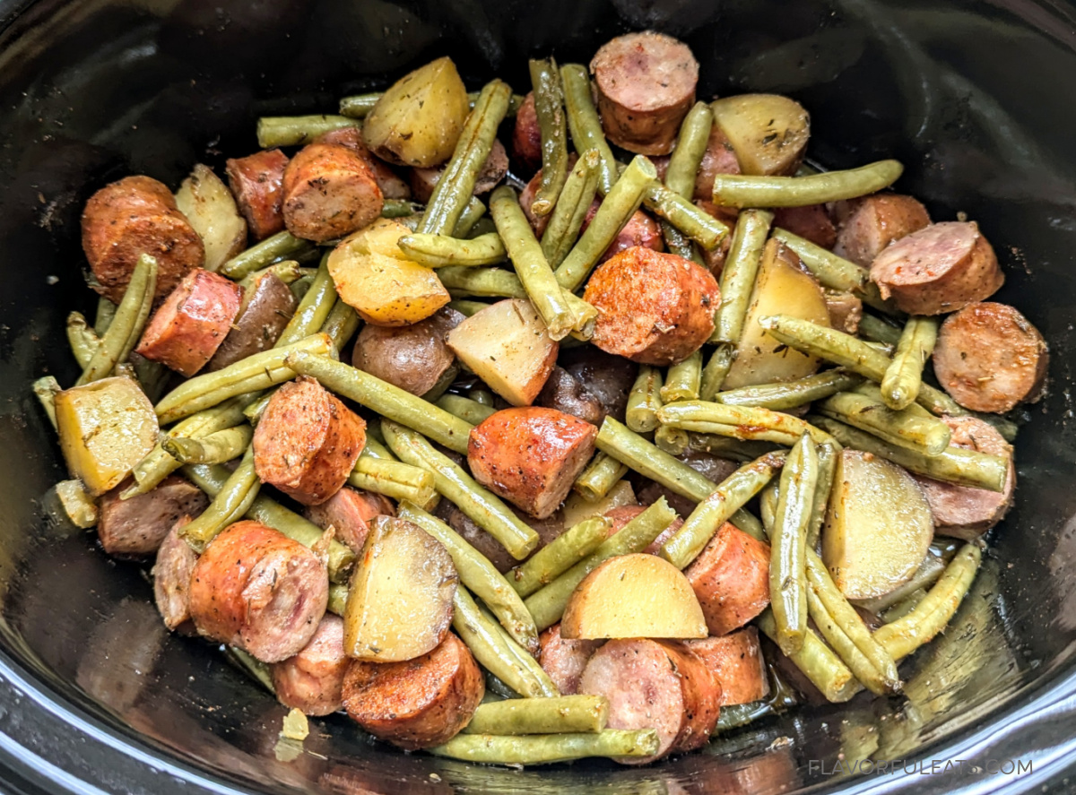 Slow Cooker Cajun Sausage, Green Beans, and Potatoes