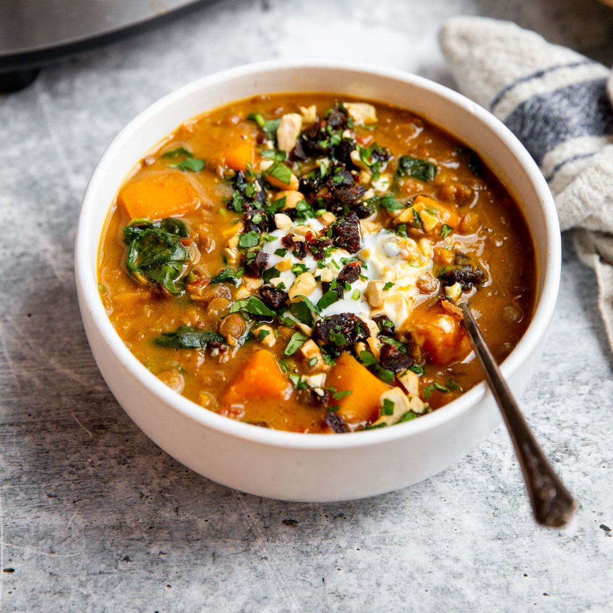 Slow Cooker Butternut Squash and Lentil Stew