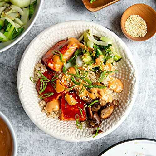 Easy Gochujang Salmon Bowls