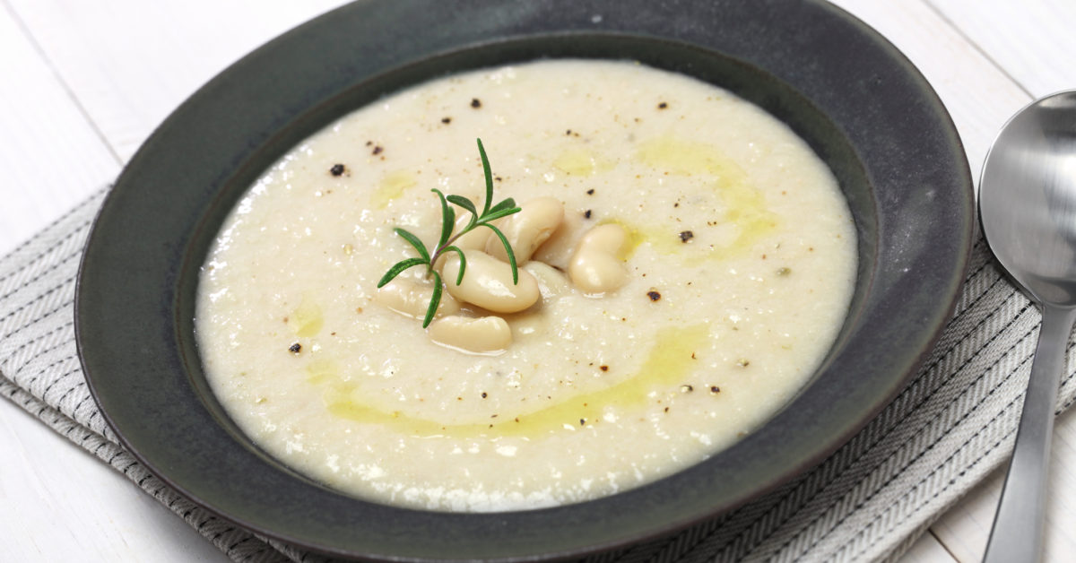 Easy Creamy White Bean Soup