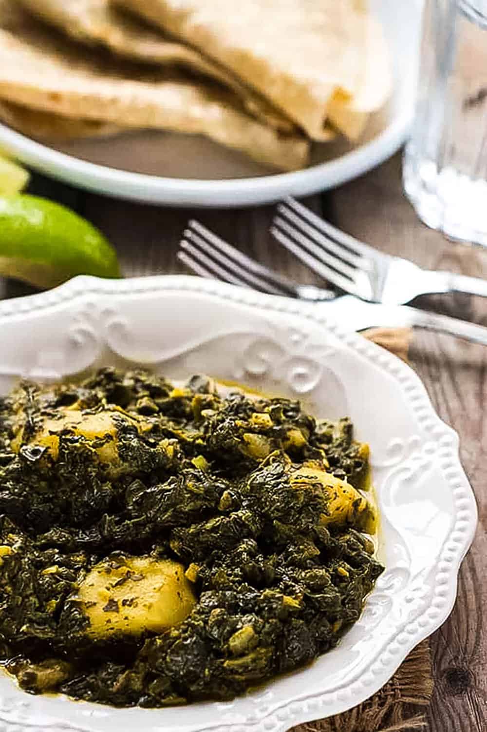 Aloo Palak (Potato and Spinach Curry)