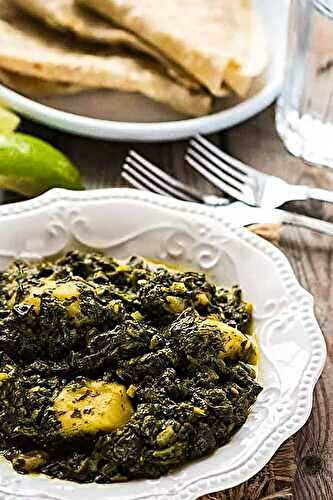 Aloo Palak (Potato and Spinach Curry)