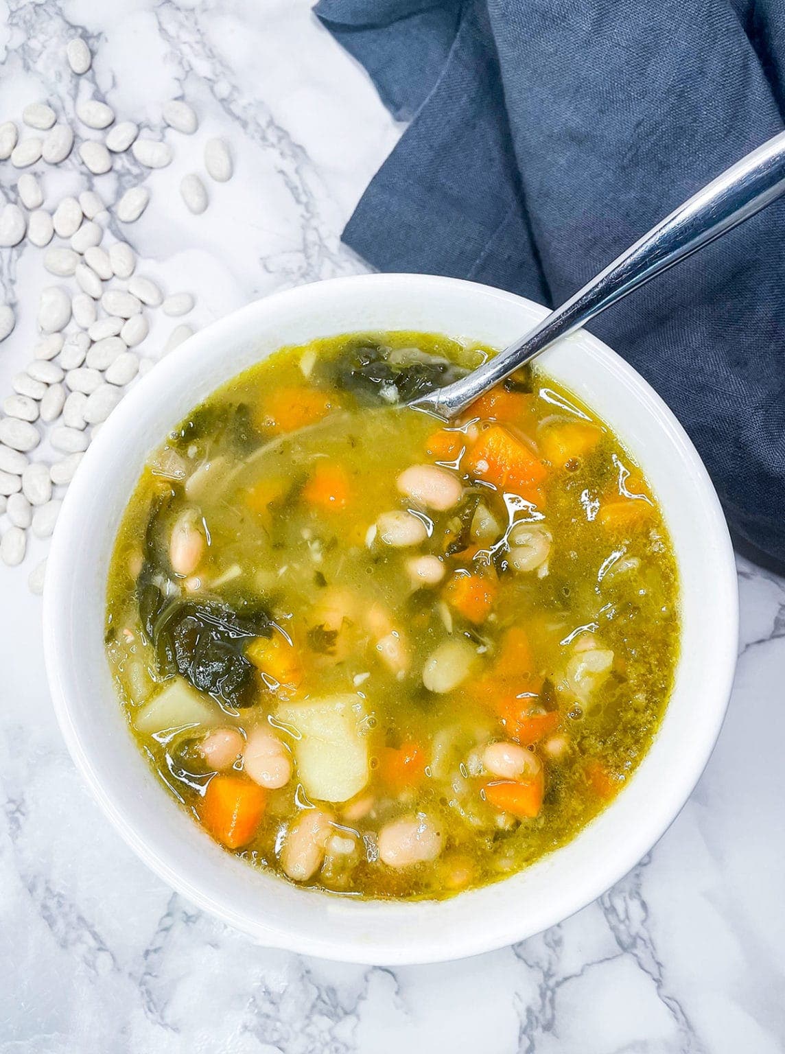 Instant Pot White Bean Soup