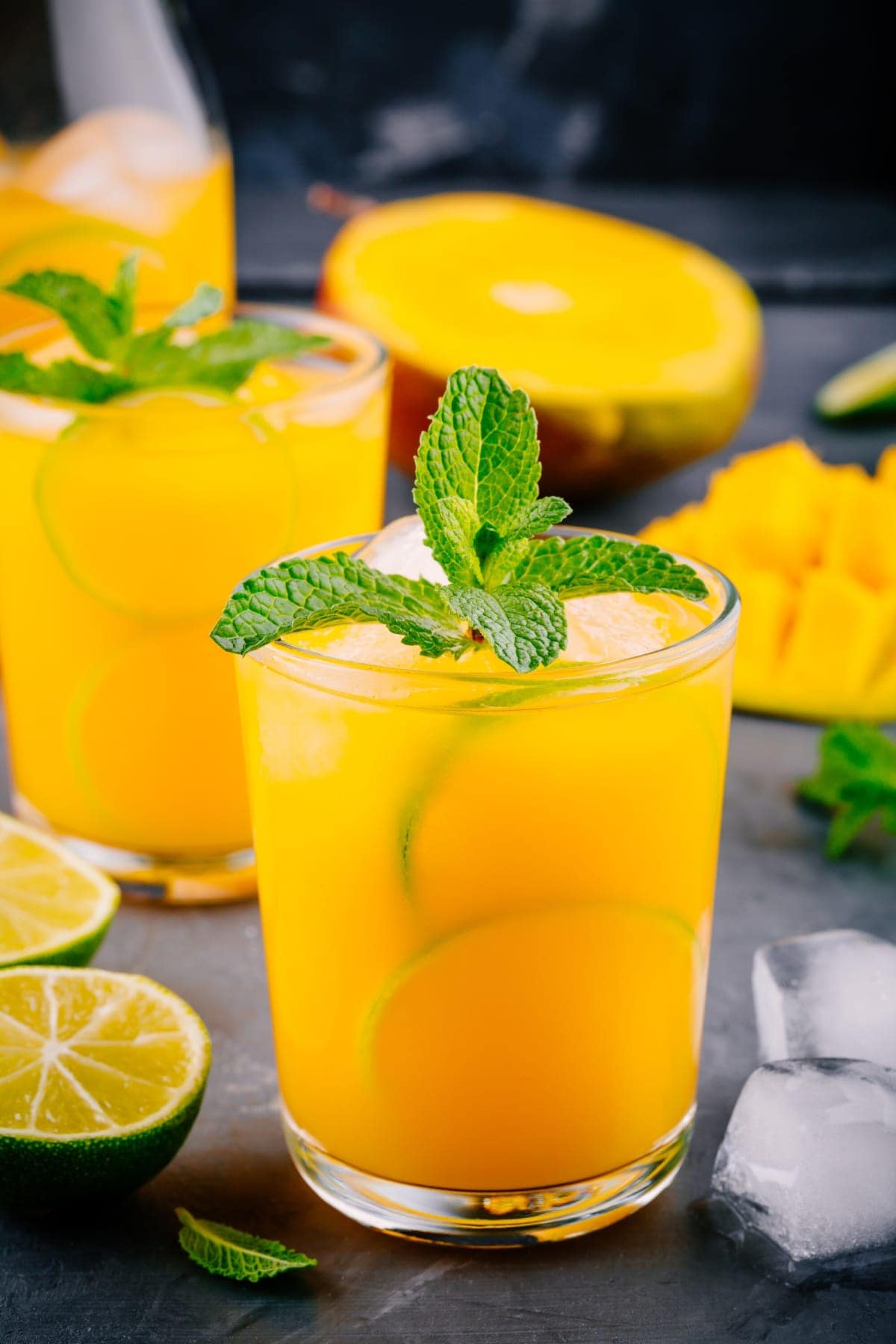 Mango lemonade