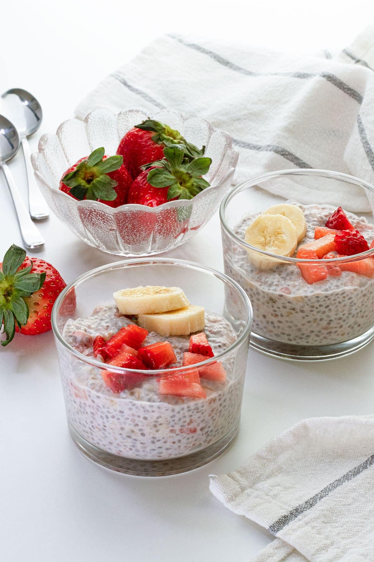 Strawberry Banana Chia Pudding