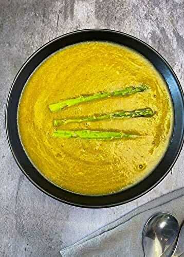 Vegan asparagus soup