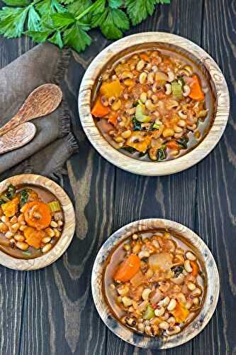 Vegan Black-Eyed Peas Soup
