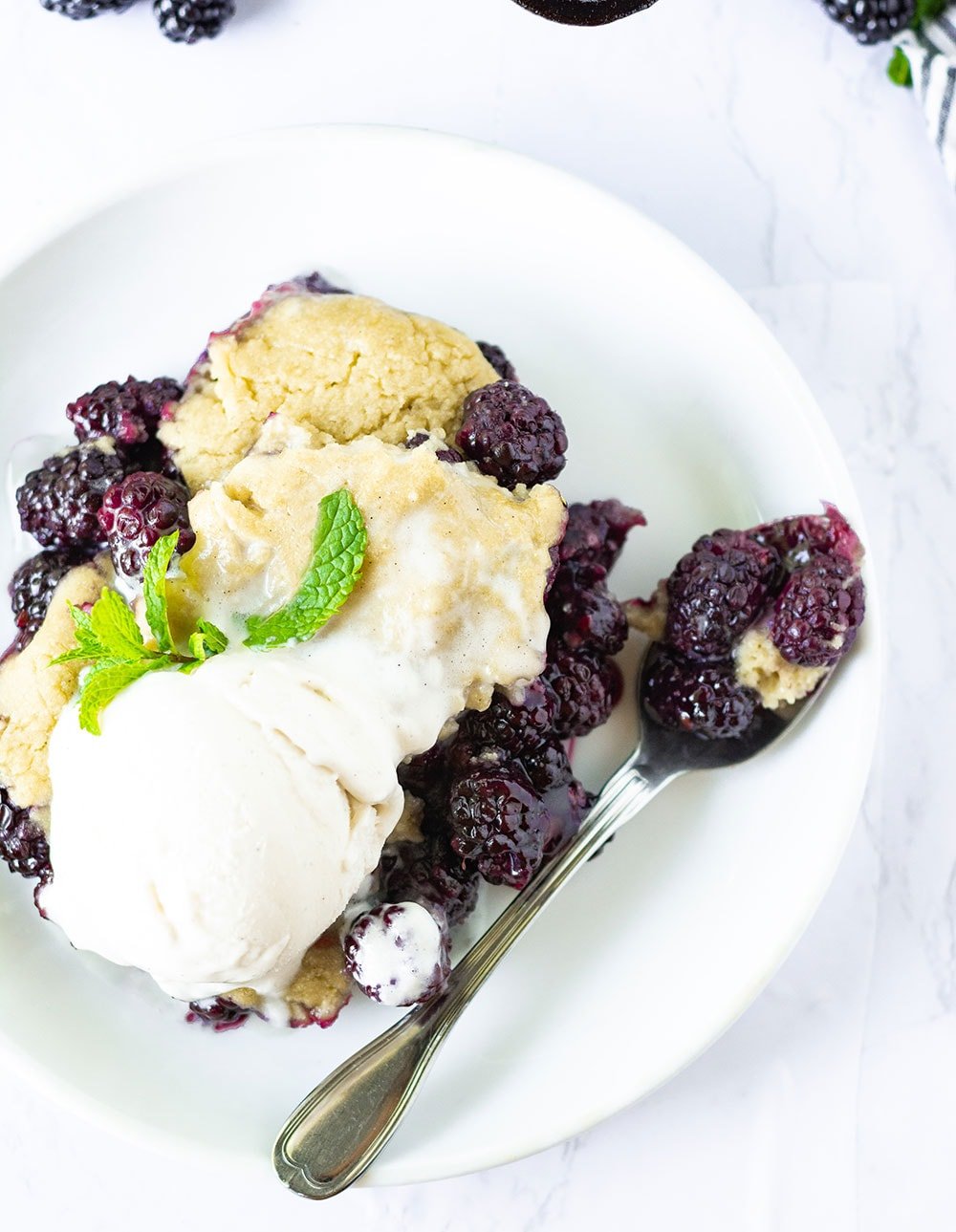 Vegan Blackberry Cobbler