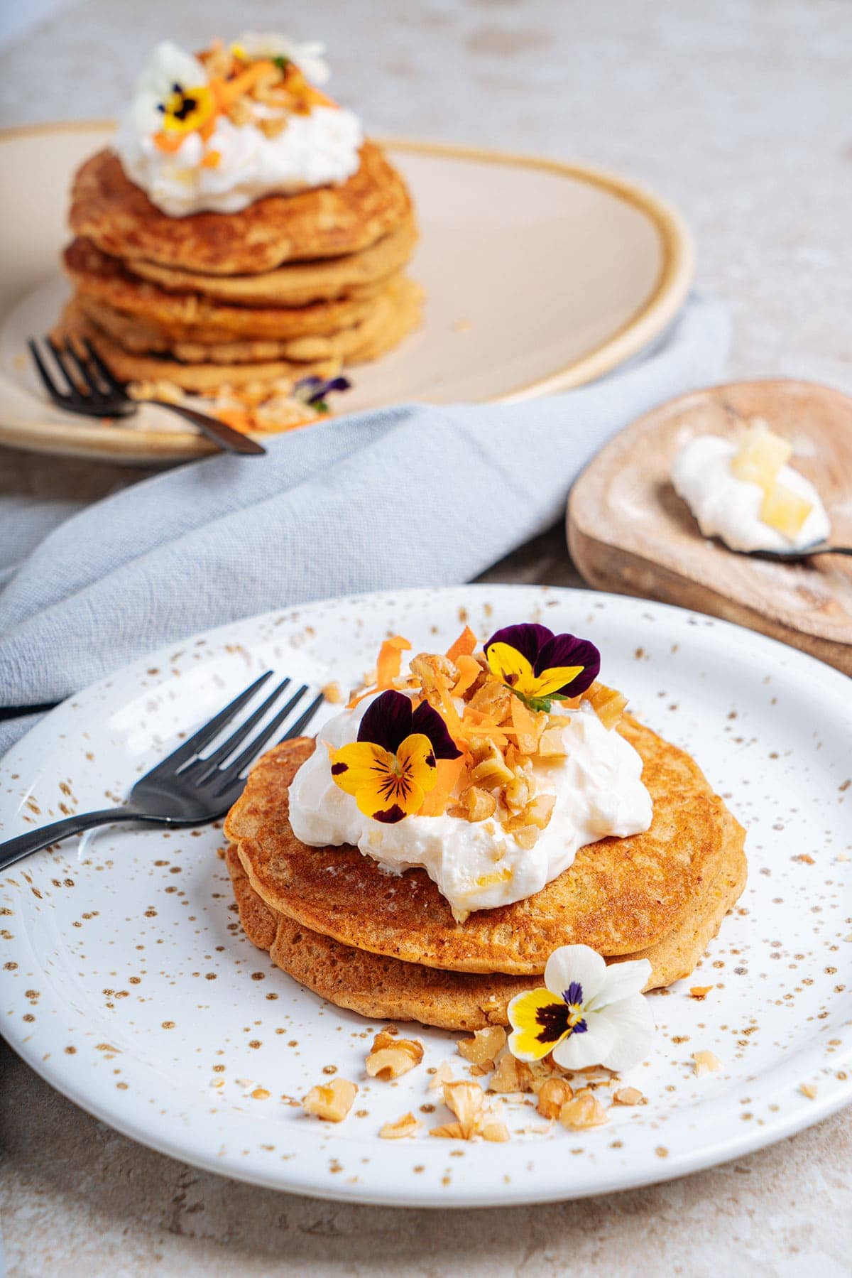 Vegan Carrot Cake Pancakes