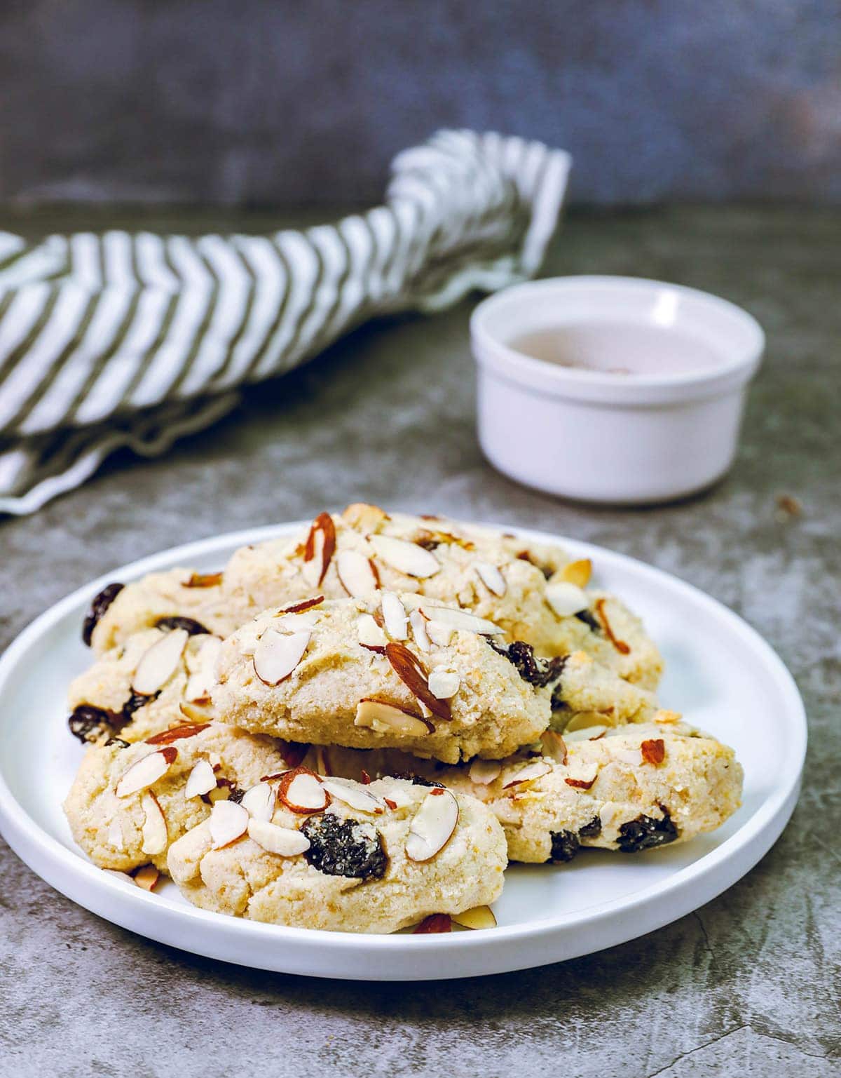 Almond Flour Cranberry Cookies