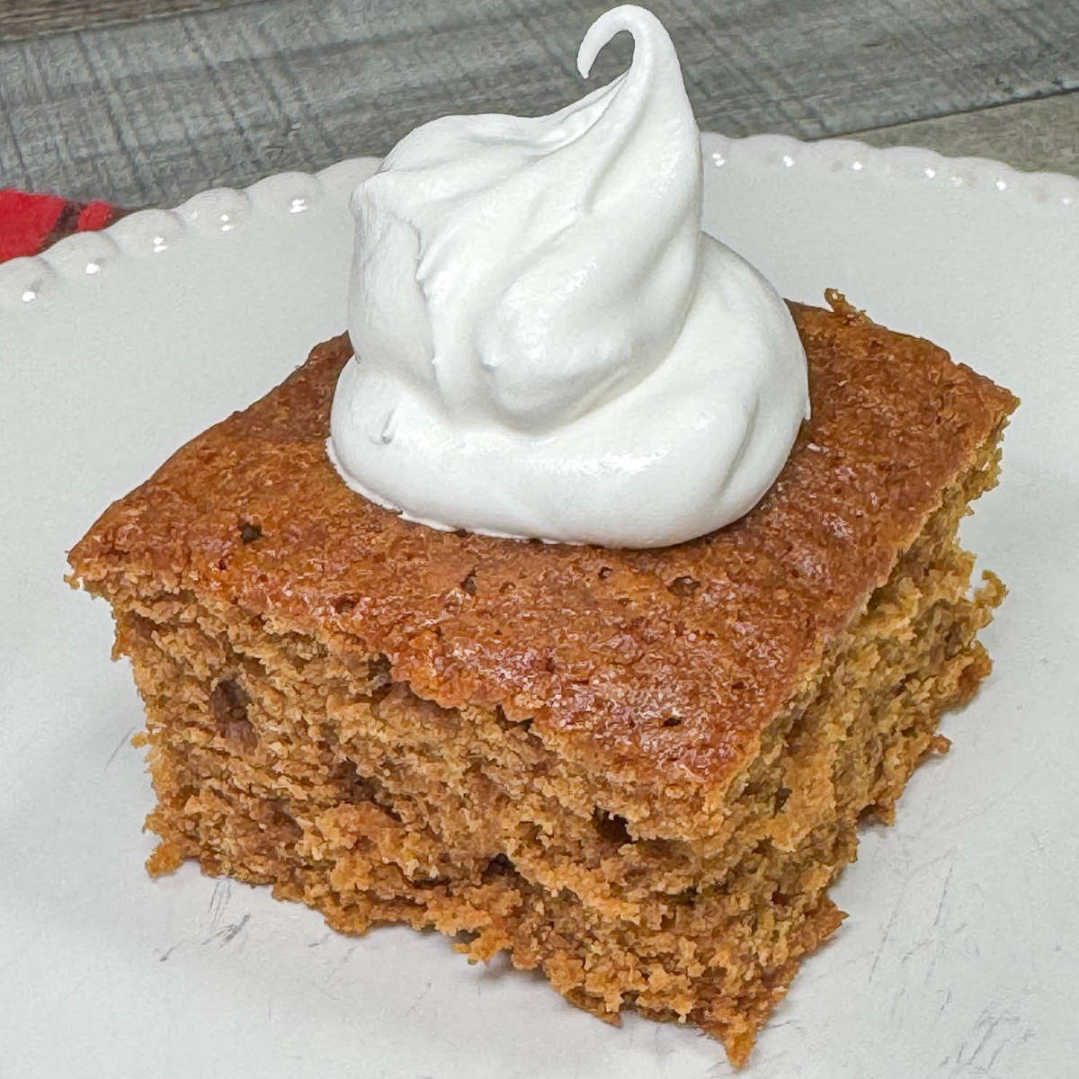 Deluxe Gingerbread Cake