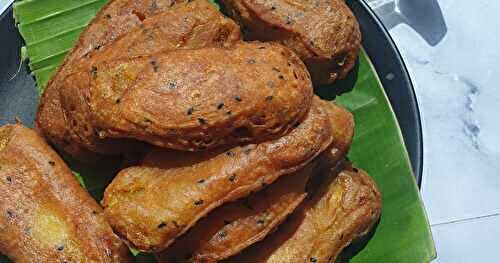 PAZHAM PORI  / BANANA FRITTERS (Kerala-Style)