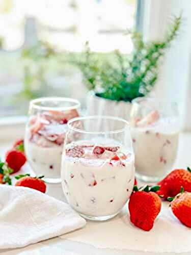 Frescas con Crema (Mexican Strawberries and Cream)