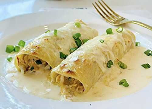 White Chicken Enchiladas with Creamy Salsa Verde