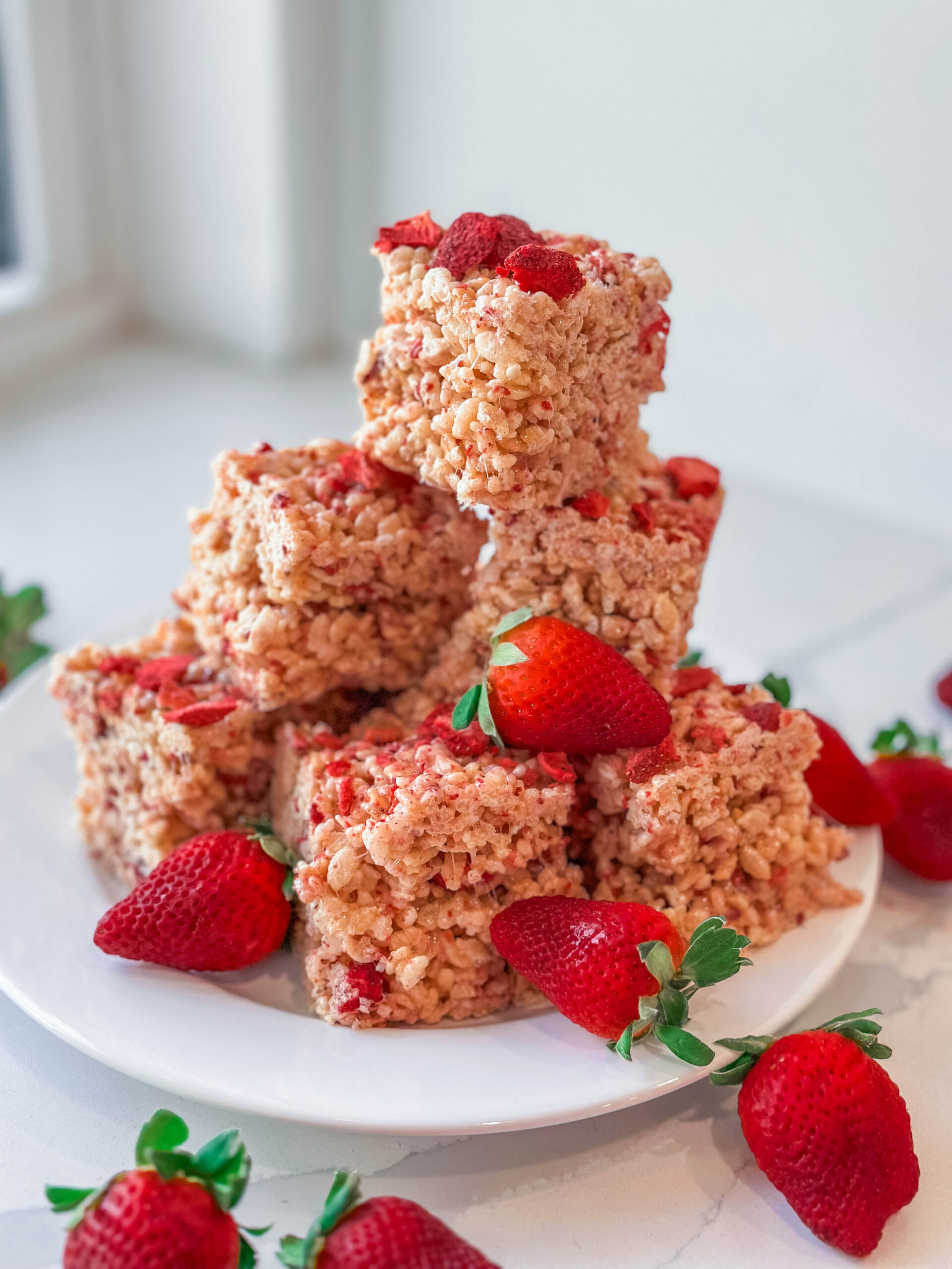 Strawberry Rice Krispie Treats