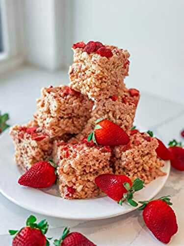 Strawberry Rice Krispie Treats