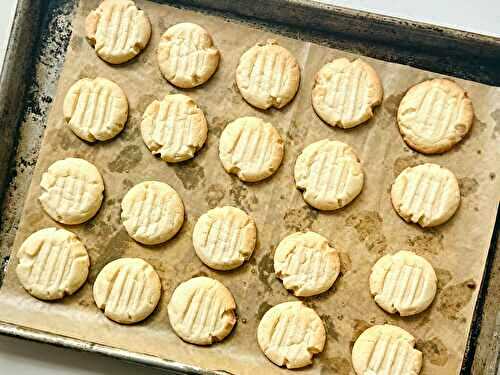 Vanilla Butter Meltaway Cookies
