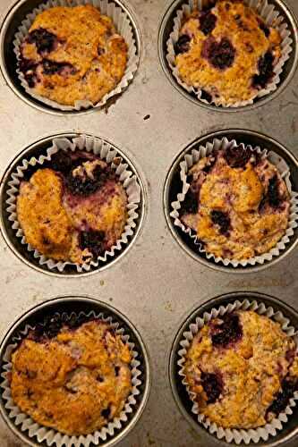 Vegan Blackberry Muffins (One-Bowl Method)