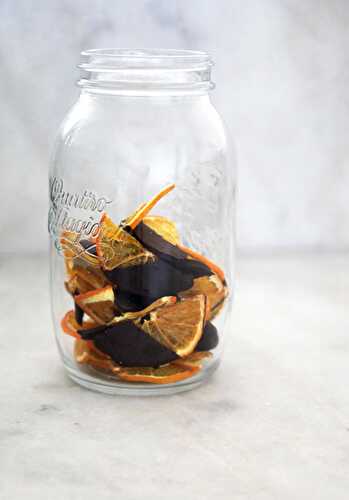 Dark Chocolate Dipped Oranges