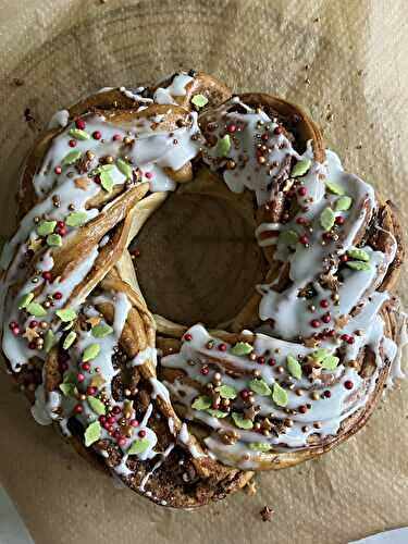 Biscoff Bun Wreath