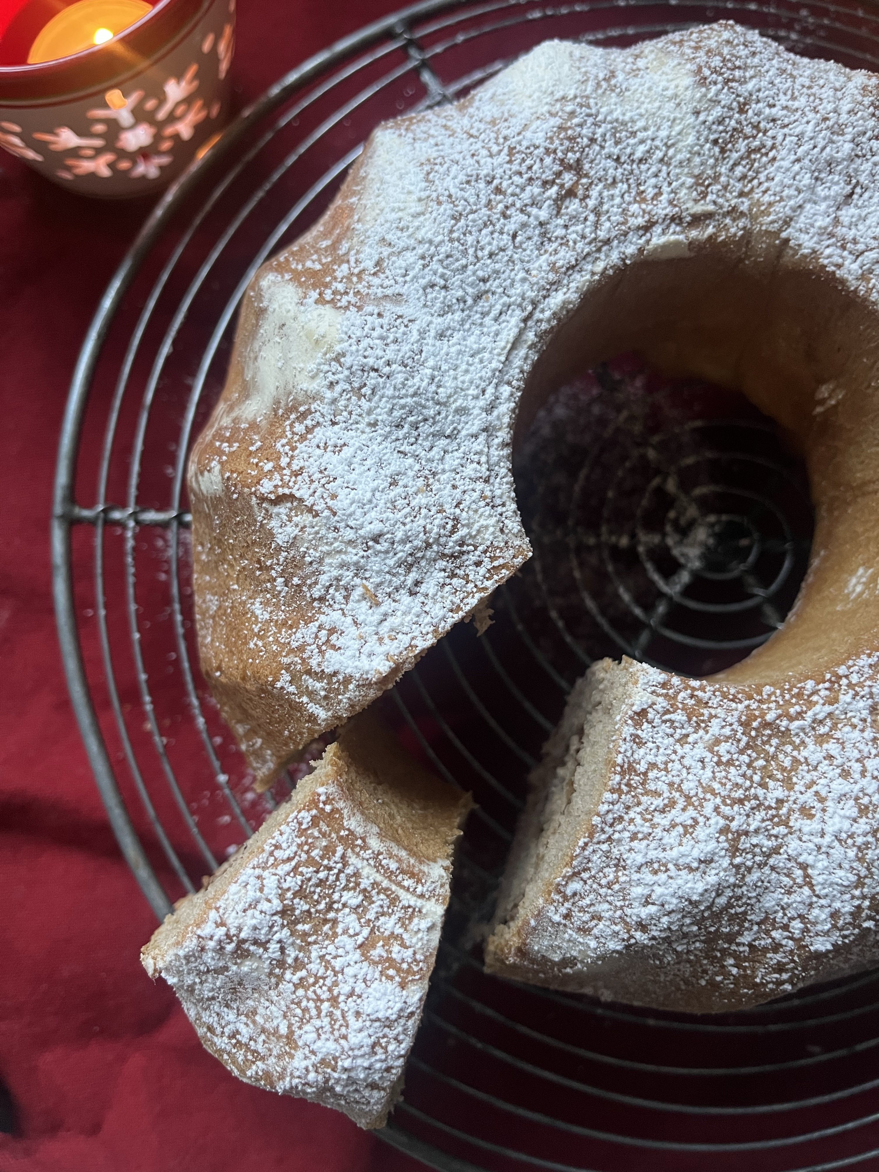 Cinnamon Swirl Panettone