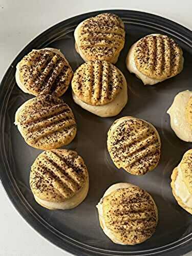 Tiramisu Yo-Yo Cookies