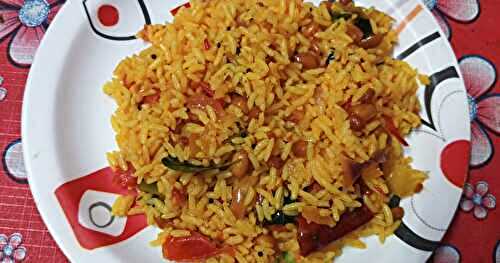Tangy Tasty Thakkali Sadam | Tomato Rice | Lunchbox Recipe