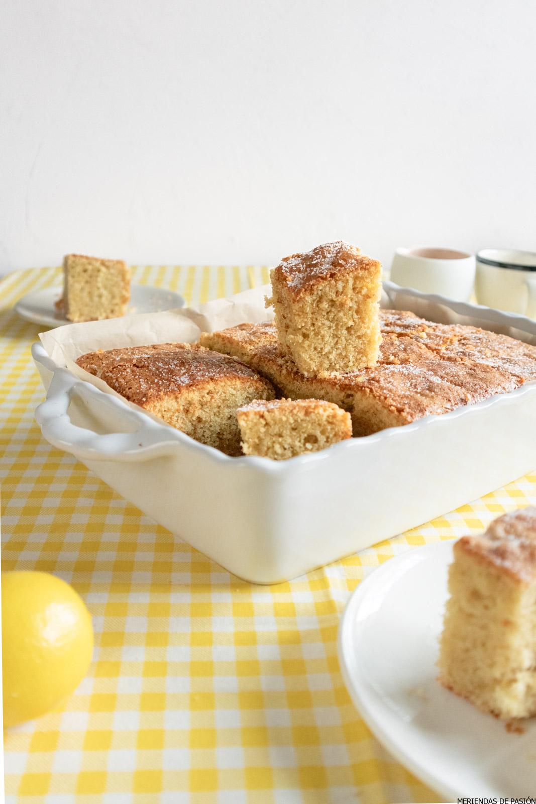 TRADITIONAL VALENCIAN SPONGE CAKE: COCA DE LLANDA