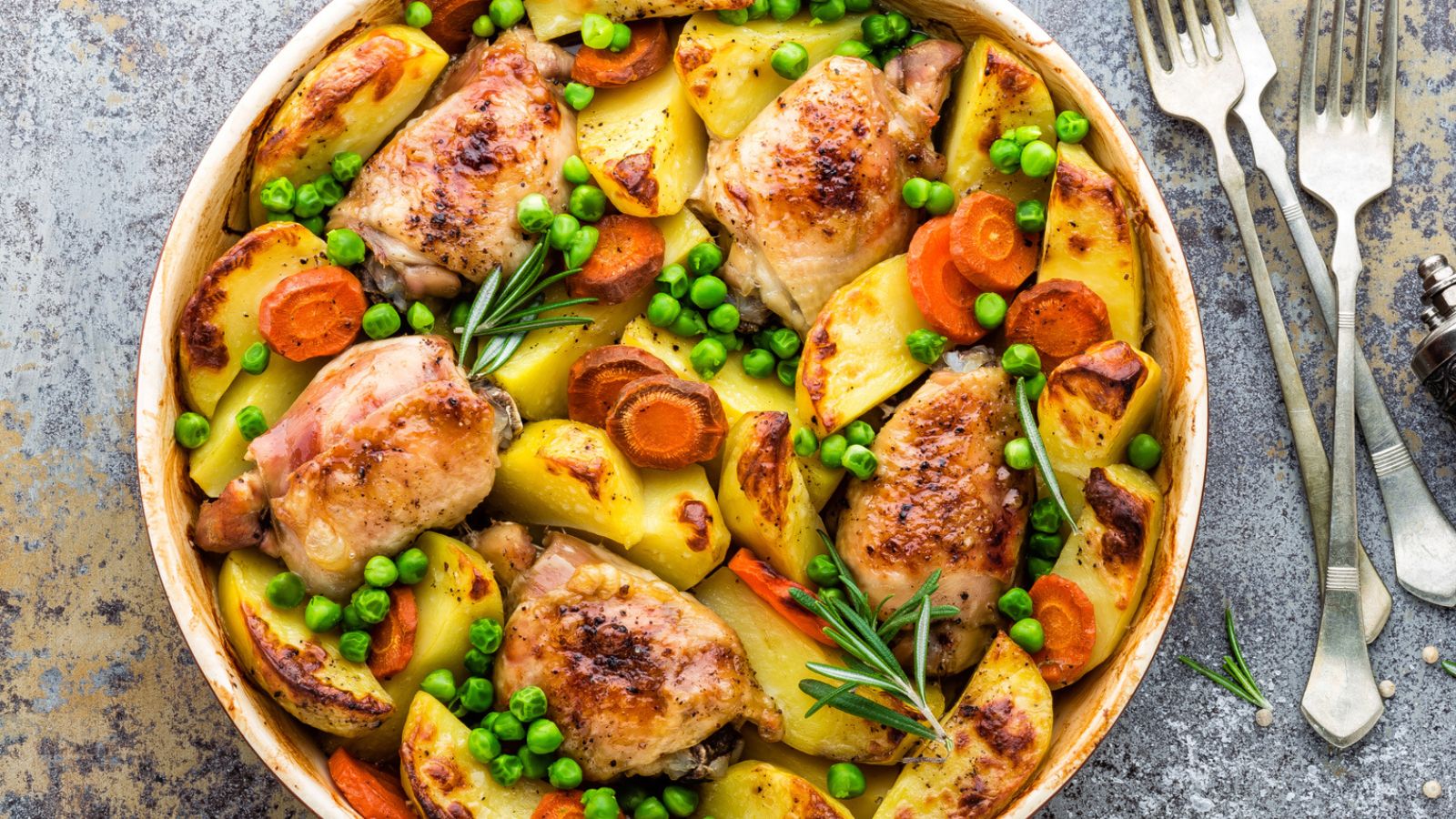18 Sheet Pan Recipes that Simplify Dinner Time Rush for Busy Parents