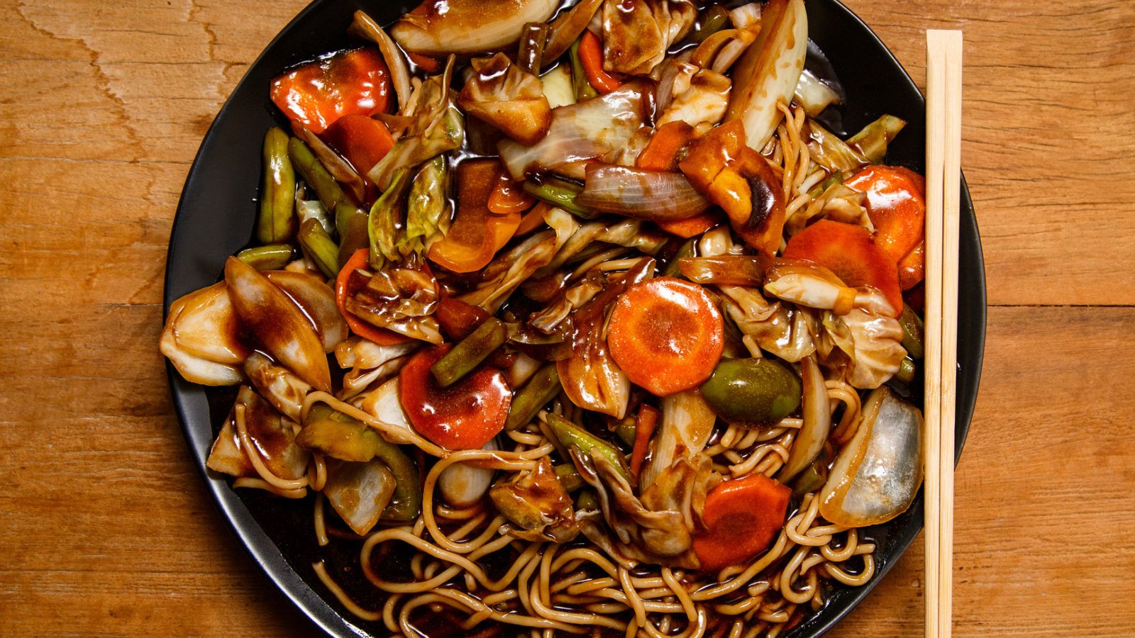 Transform Your Cooking Routine with these 18 Tasty Wok Recipes